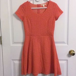 ⬇️ Coral skater mini-dress by miami @ Francesca's